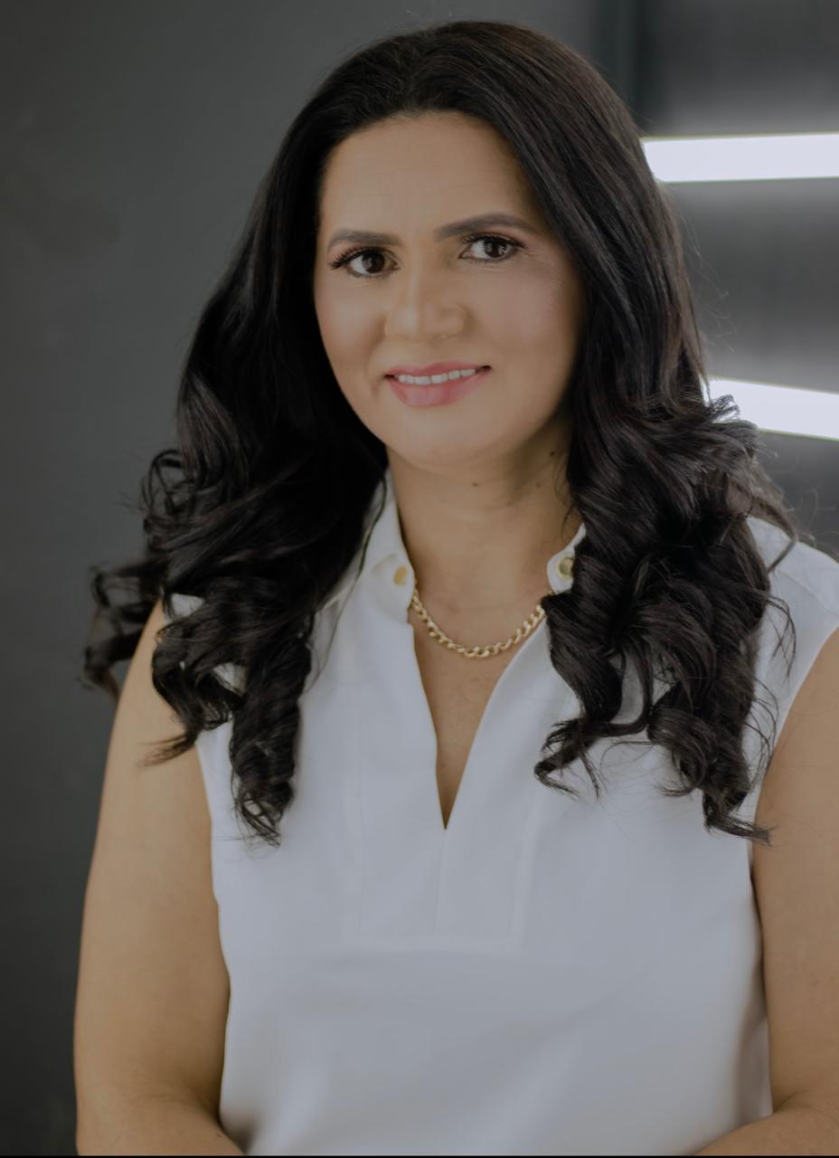 Dra. Eliane Lopes Macedo - Oftalmologista em São Luís do Maranhão